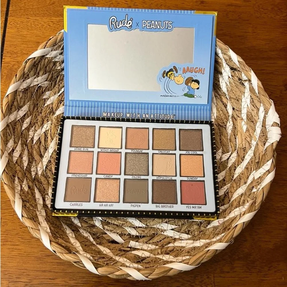 Rude X Peanuts. Shades of Peanuts Cool-tone Eyeshadow Palette with 15 sh…